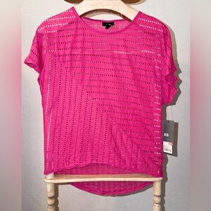 🎀5/$15 NWT Mossino Neon Pink Eyelet Short Sleeve Tee athletic beach size XS—-D